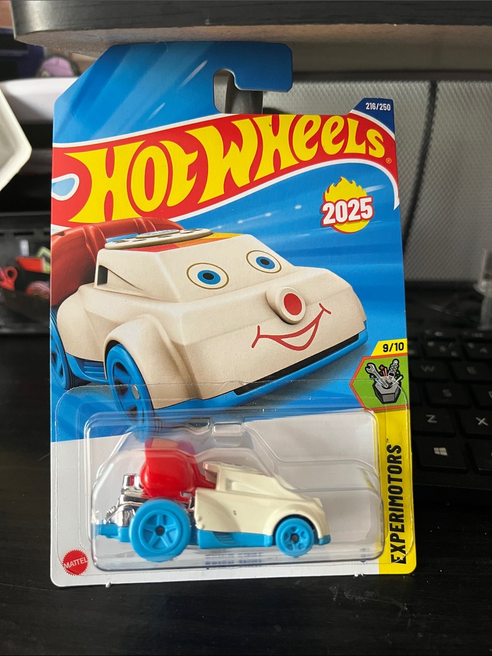 Hot Wheels 2025 Cream & Blue Kids Toy Car - Experimentors Series